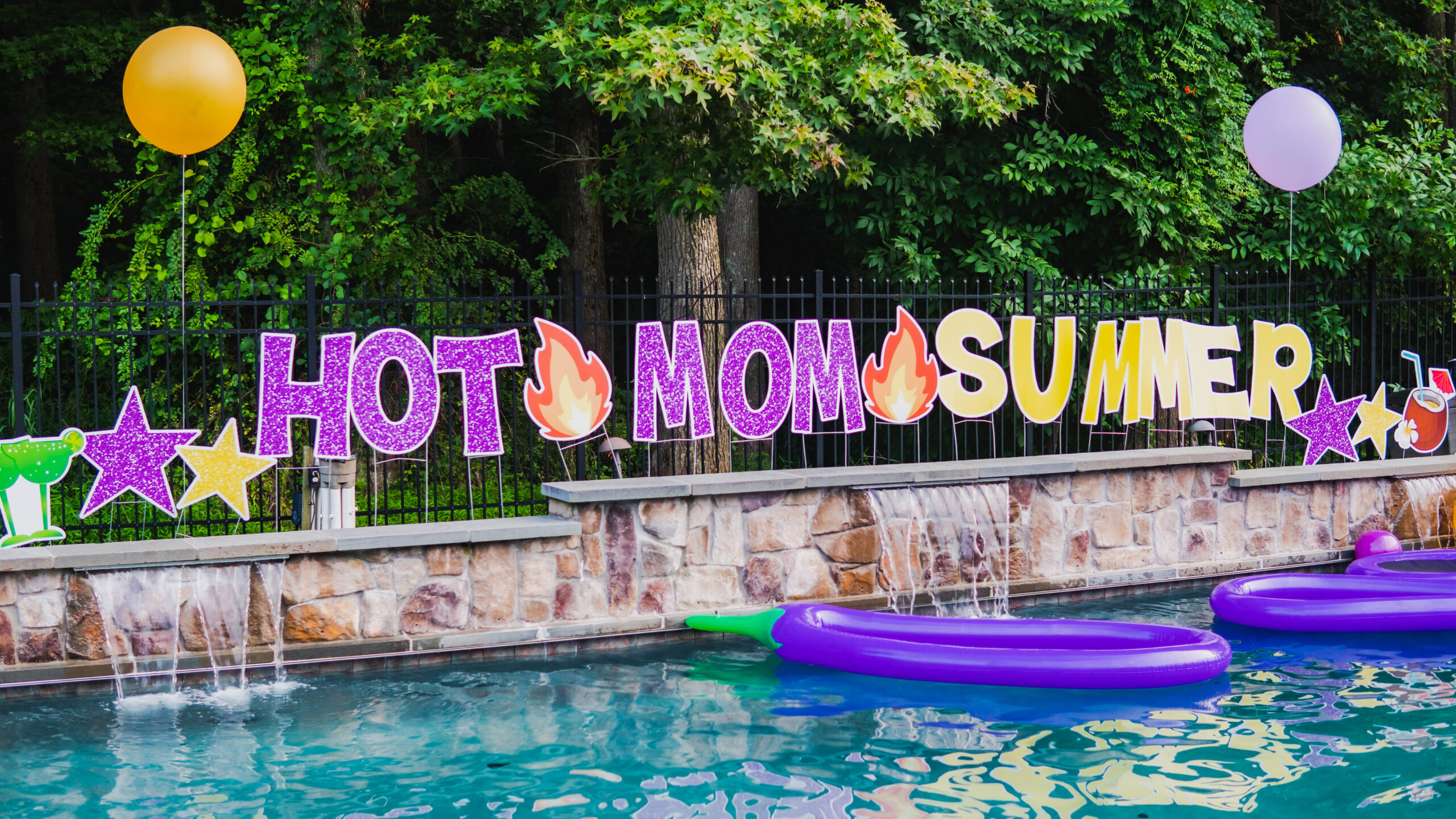 Hot Mom Summer Pool Party Recap Fun Time Moms 